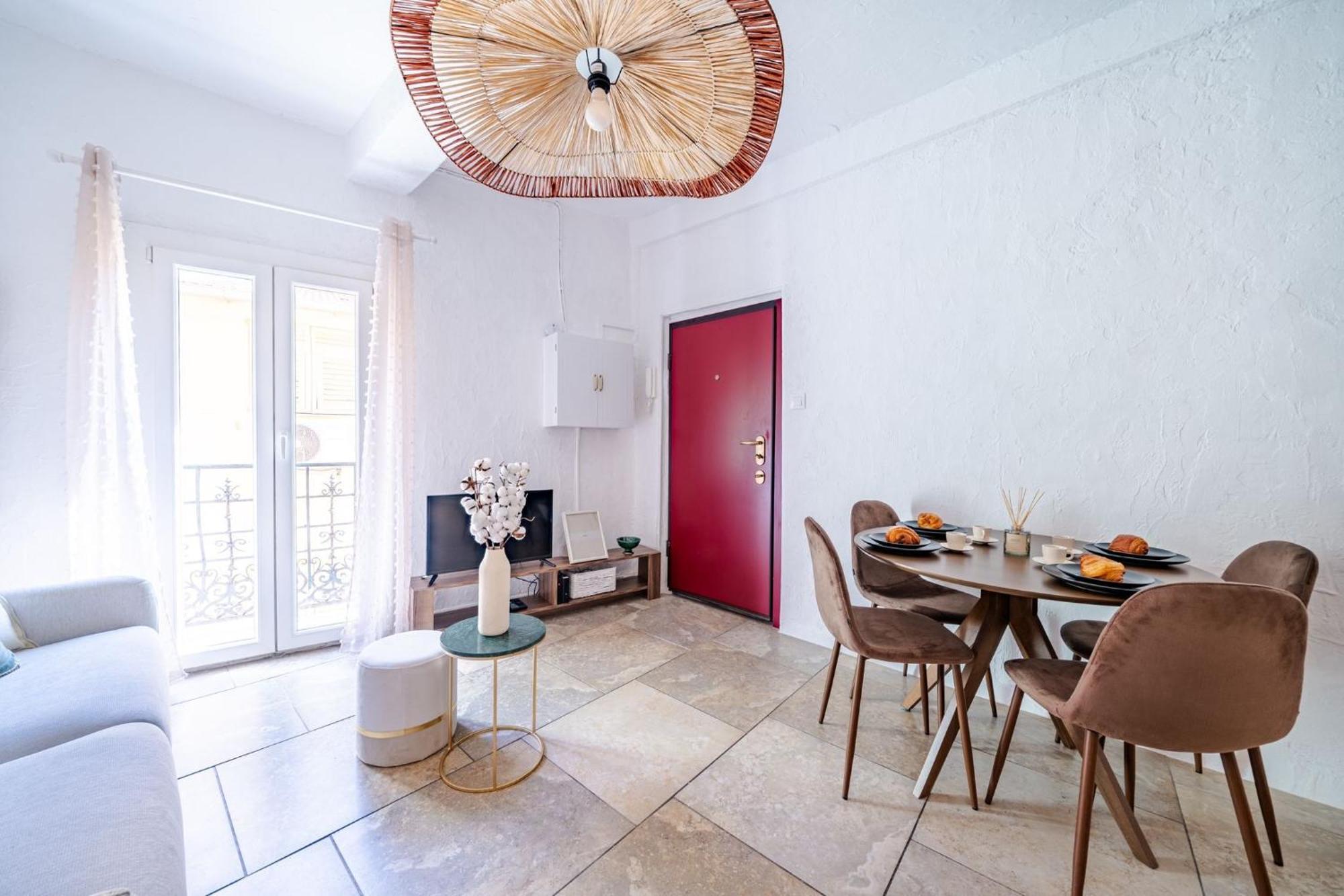 Charmant Appartement 2P Au Coeur Du Vieux نيس المظهر الخارجي الصورة