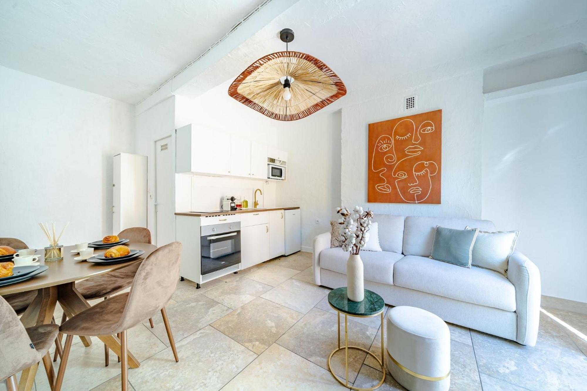 Charmant Appartement 2P Au Coeur Du Vieux نيس المظهر الخارجي الصورة
